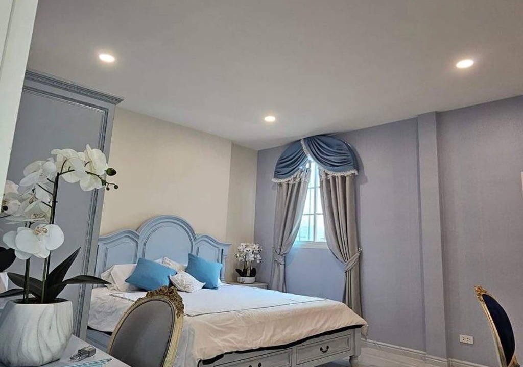 Photo of Bedroom in Saen Suk