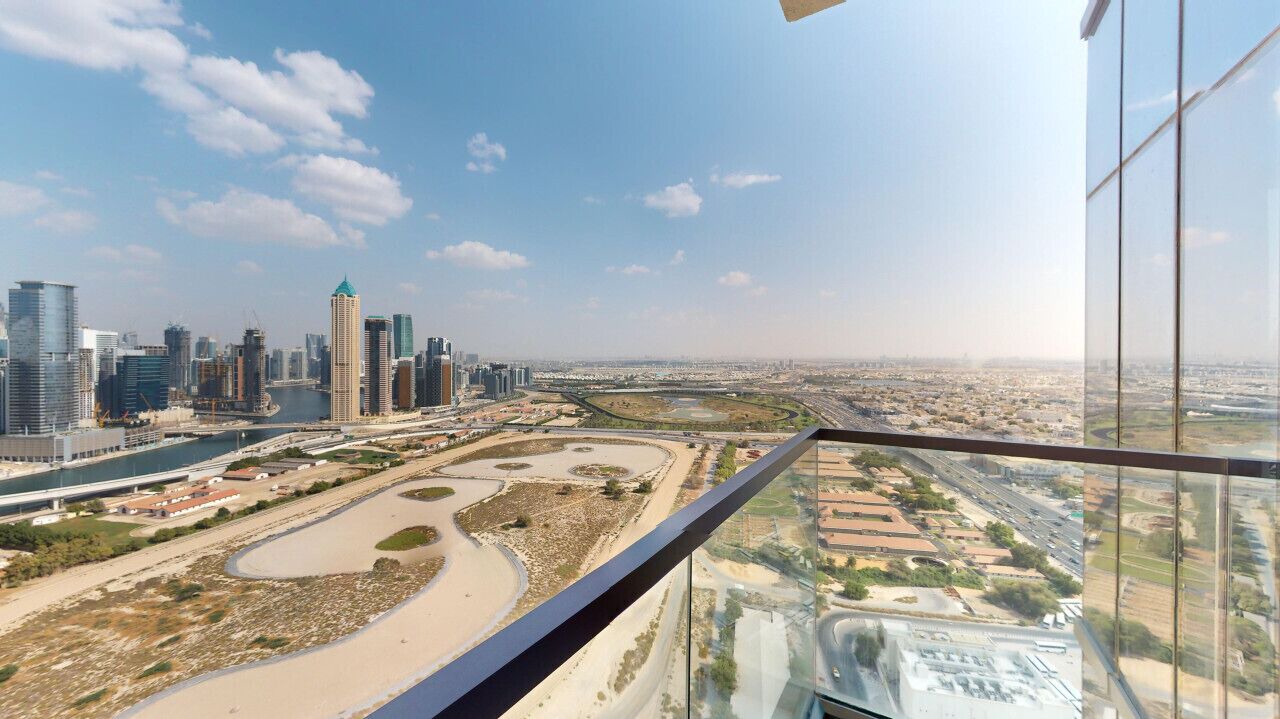 Photo of Patio Balcony in Sheikh Zayed Road