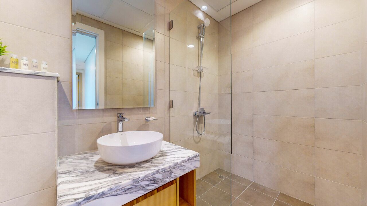 Photo of Bathroom in Sheikh Zayed Road