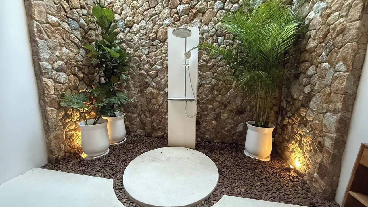 Photo of Bathroom in Maret