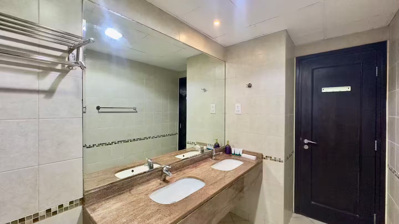 Photo of Bathroom in Dubai Marina