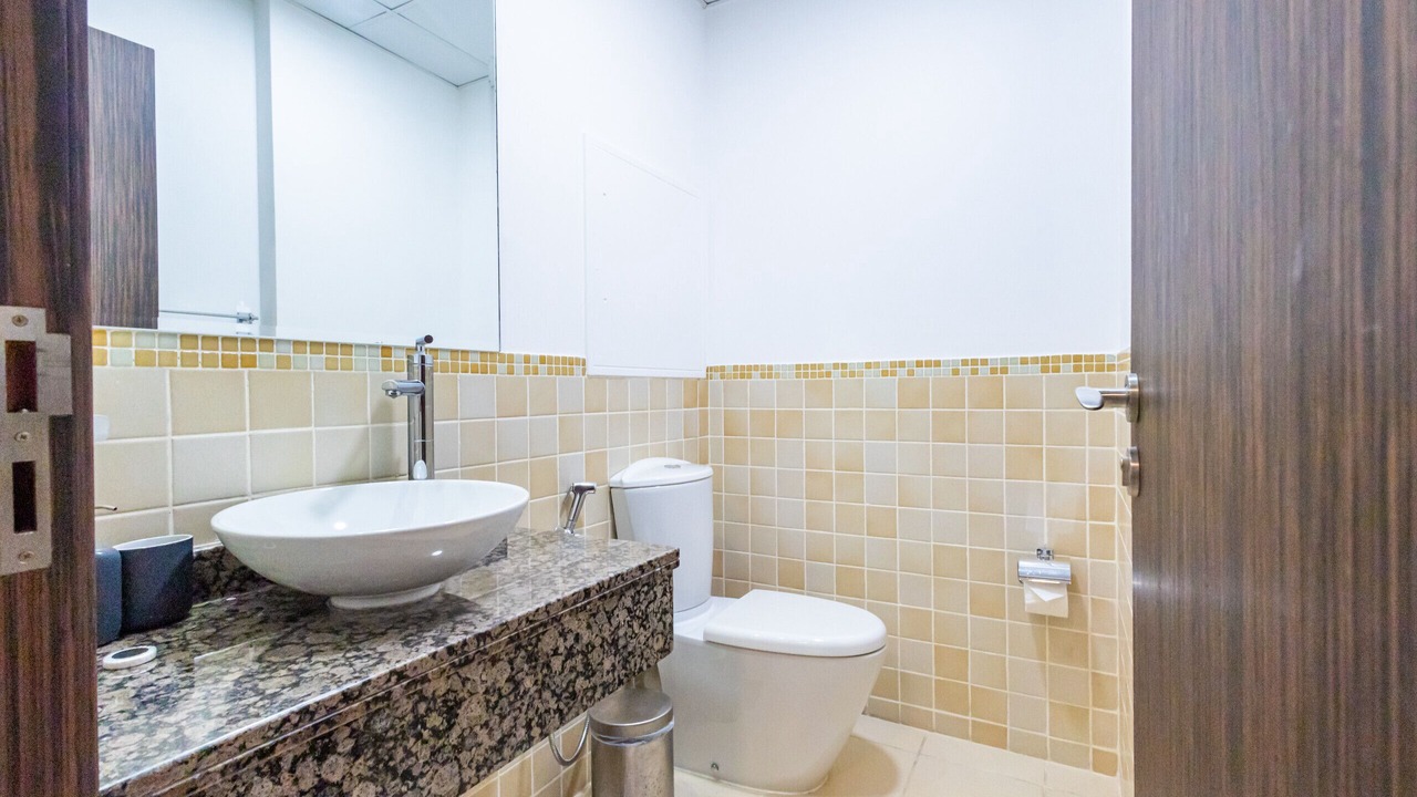 Photo of Bathroom in Jebel Ali
