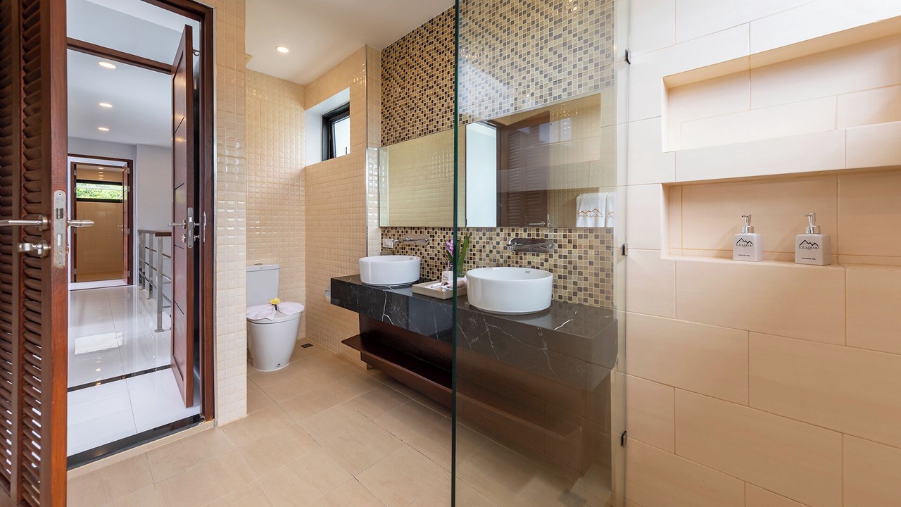 Photo of Bathroom in Mae Nam