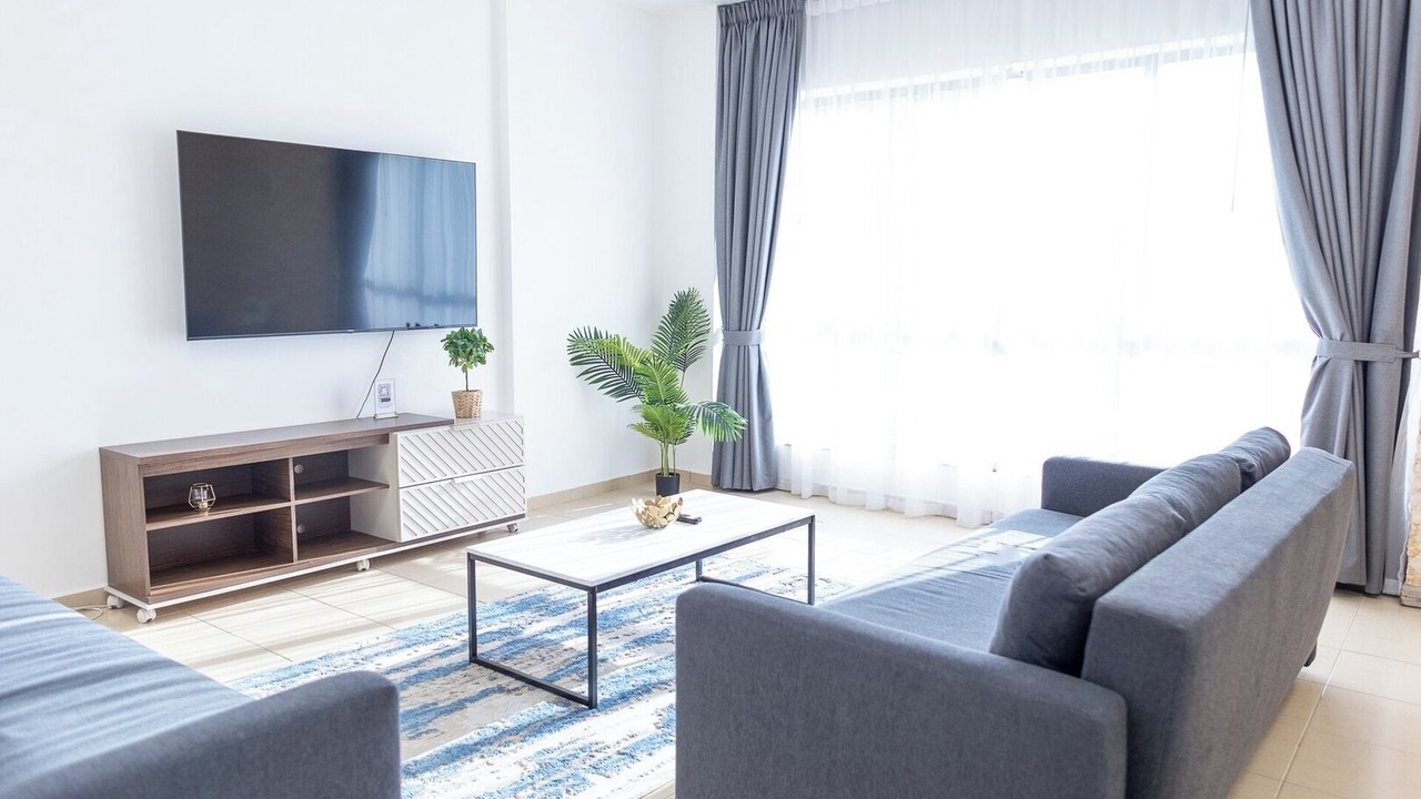 Photo of Livingroom in Trade Centre 1