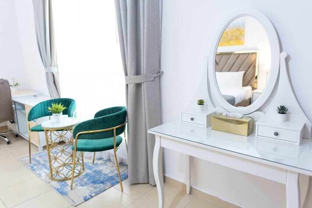 Photo of Bedroom in Trade Centre 1