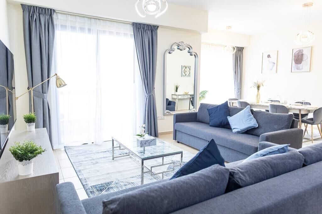 Photo of Livingroom in Trade Centre 1