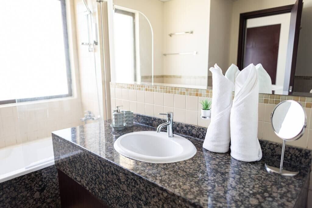 Photo of Bathroom in Trade Centre 1