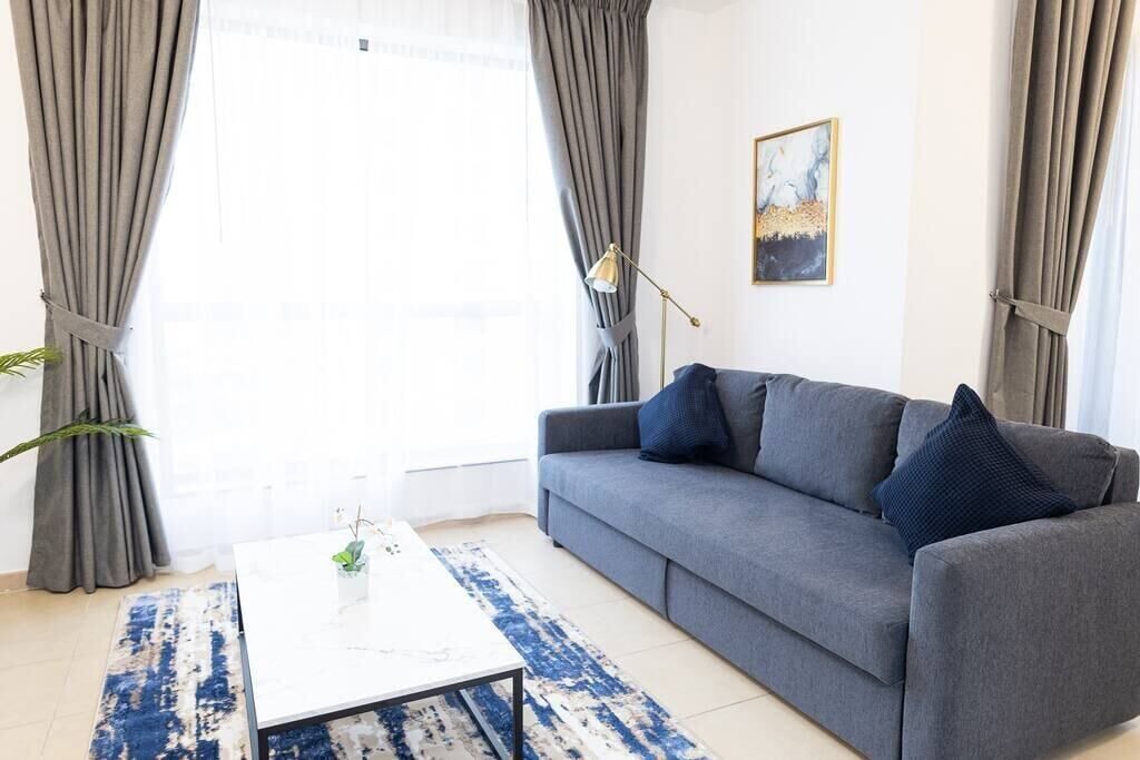 Photo of Livingroom in Trade Centre 1