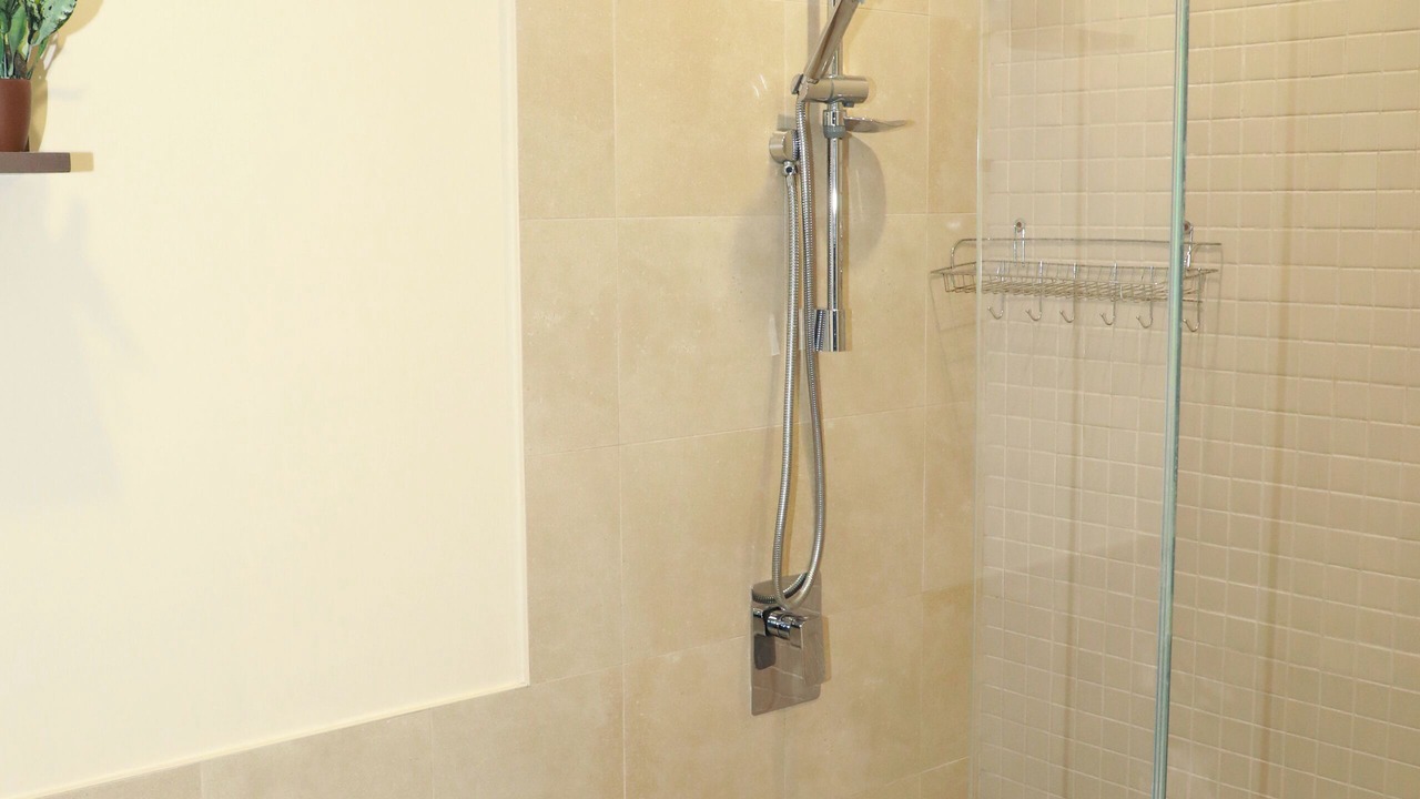 Photo of Bathroom in Bur Dubai