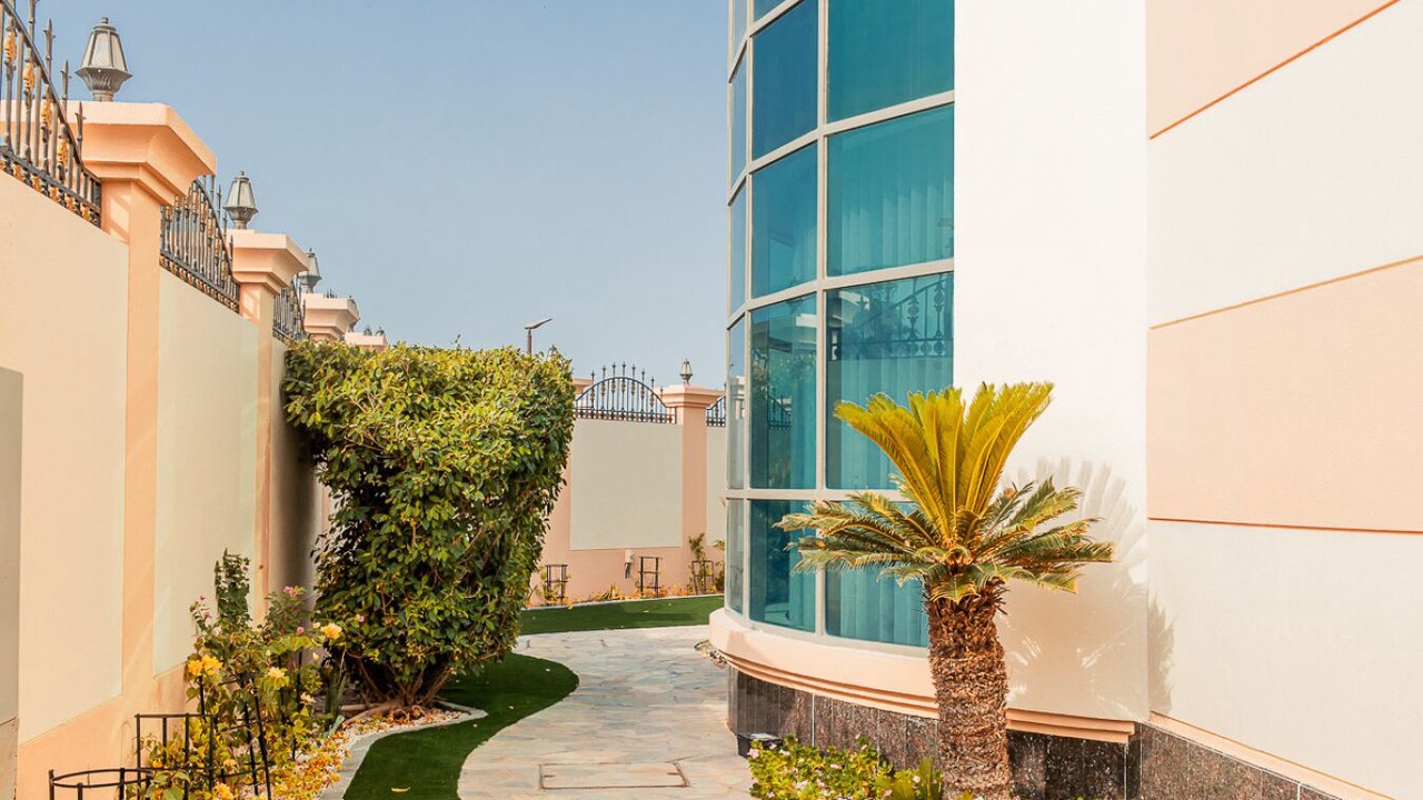 Photo of Outdoor in Jumeira 3