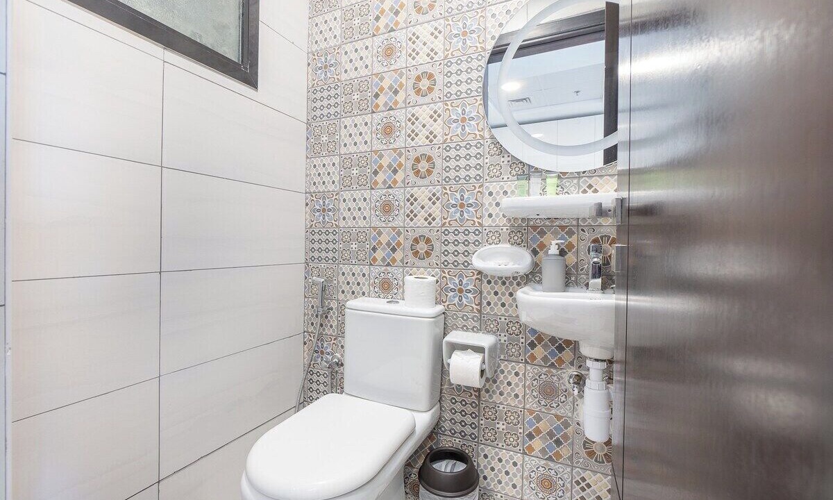 Photo of Bathroom in Discovery Gardens