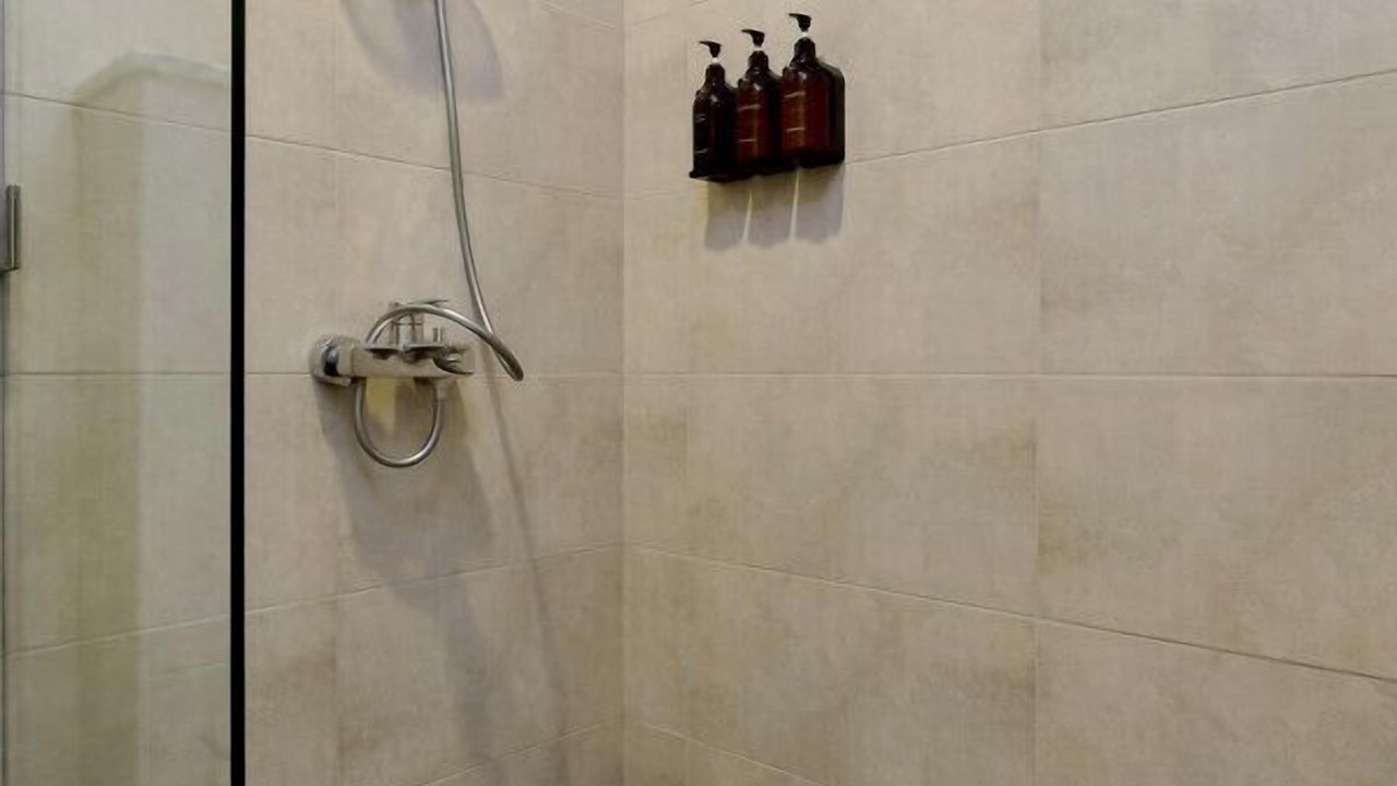 Photo of Bathroom in Bur Dubai