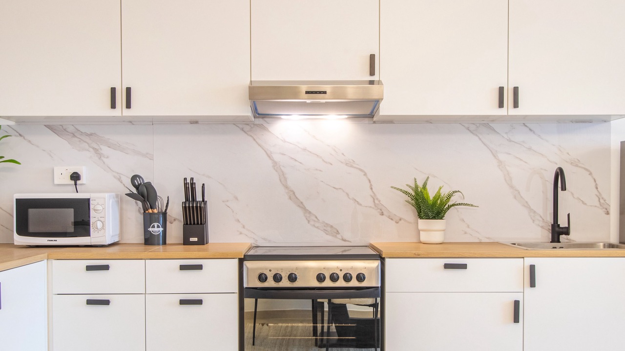 Photo of Kitchen in Jabal Ali 2