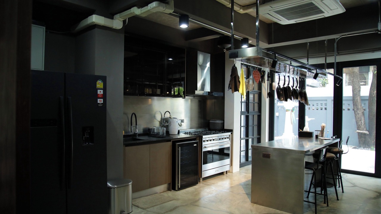 Photo of Kitchen in Phra Khanong Nuea