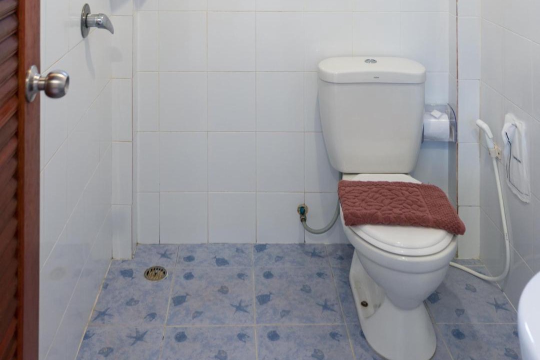 Photo of Bathroom in Wok Tum