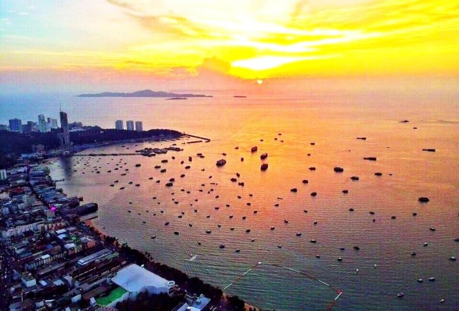 Photo of Others in Pattaya Bay
