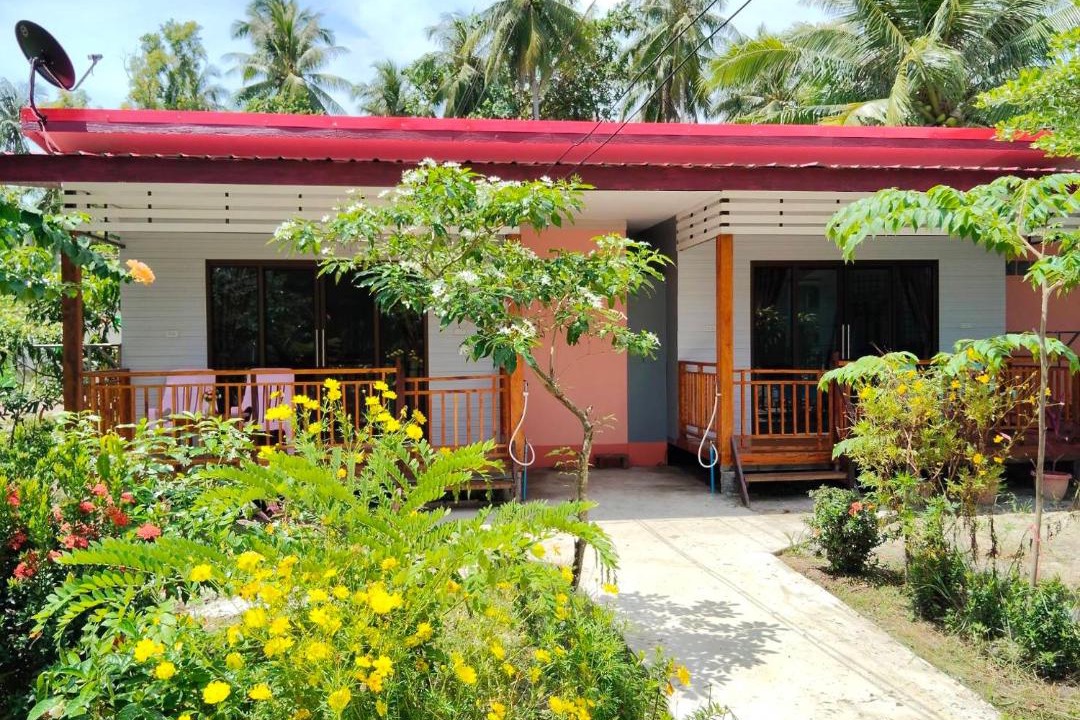 Photo of Others in Ko Mook