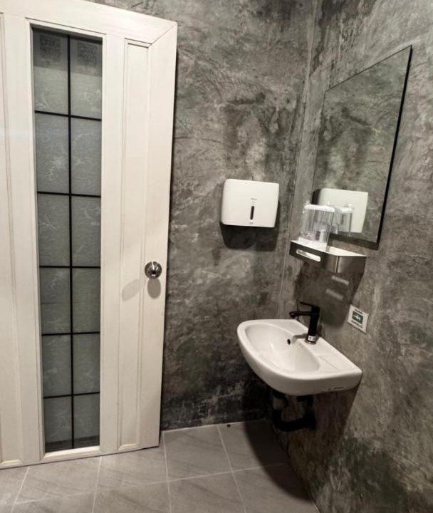Photo of Bathroom in Si Phraya