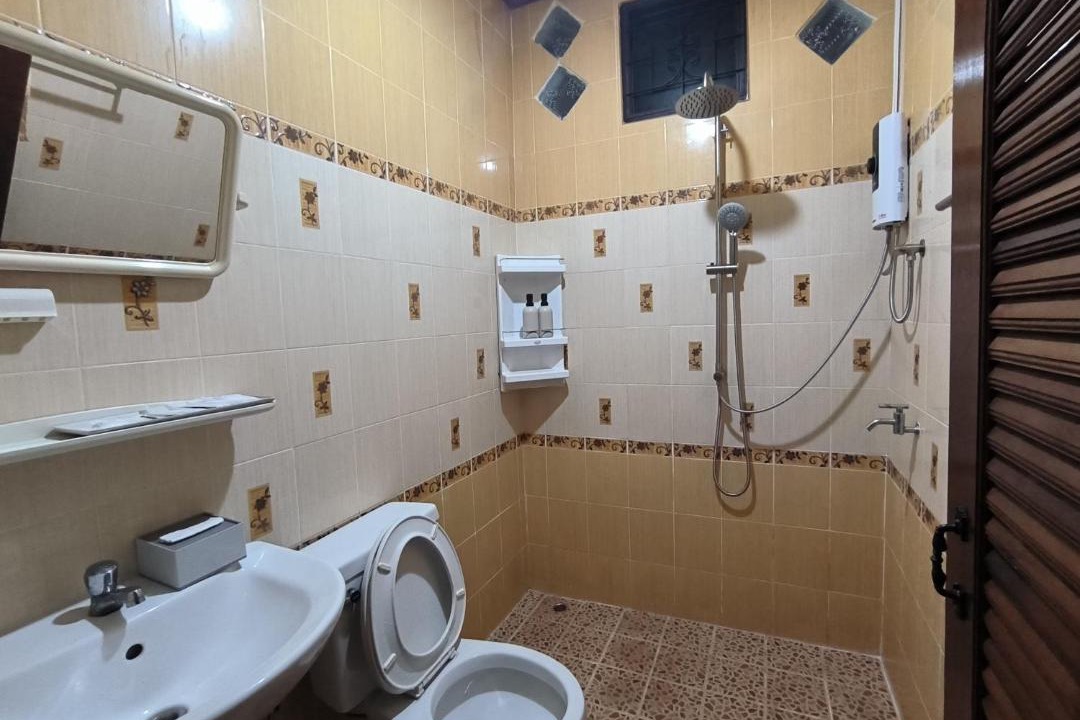 Photo of Bathroom in Nai Muang