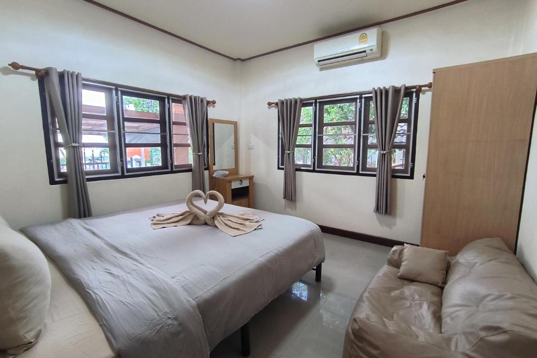 Photo of Bedroom in Nai Muang