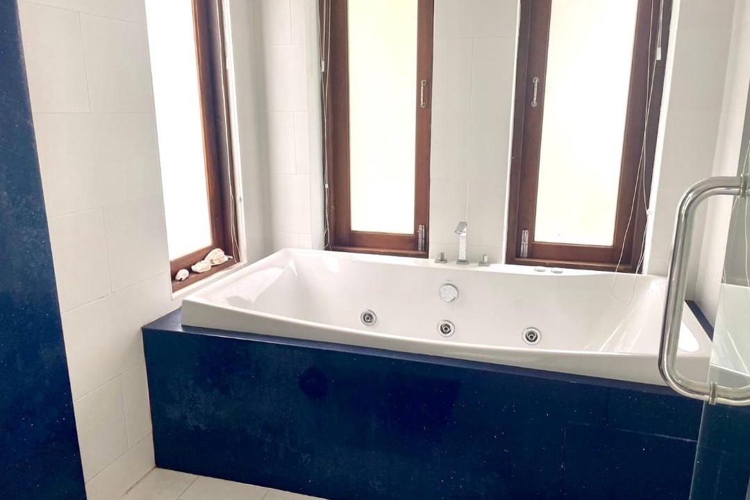 Photo of Bathroom in Thong Krut