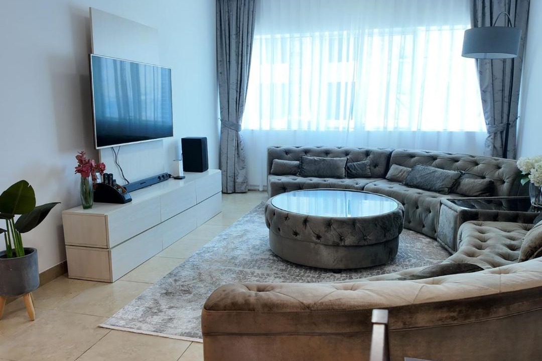 Photo of Livingroom in Trade Centre 1