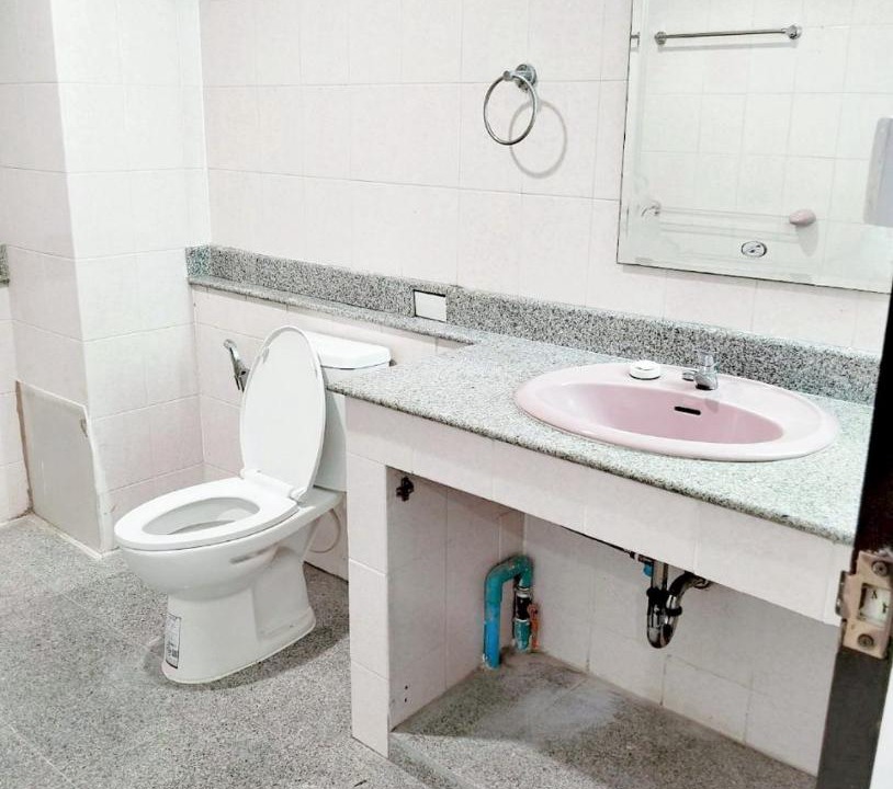 Photo of Bathroom in Ploenchit