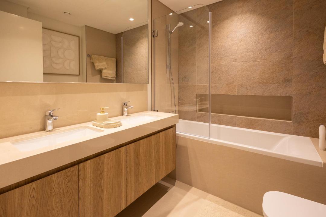 Photo of Bathroom in Za'abeel 2