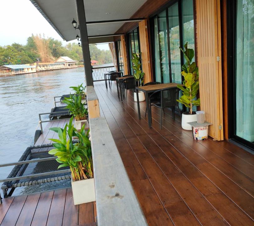 Photo of Patio Balcony in Tha Sao