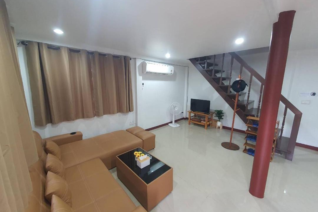 Photo of Livingroom in Bangkok Noi