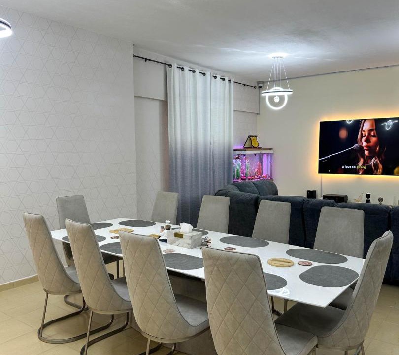 Photo of Livingroom in Trade Centre 1