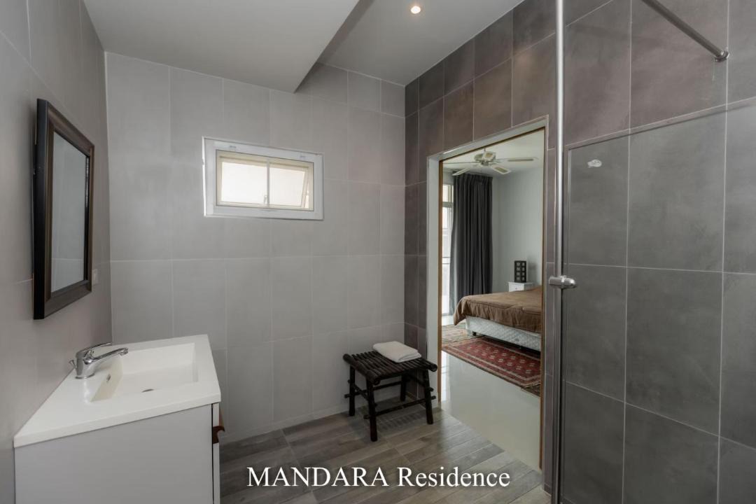 Photo of Bathroom in Pong