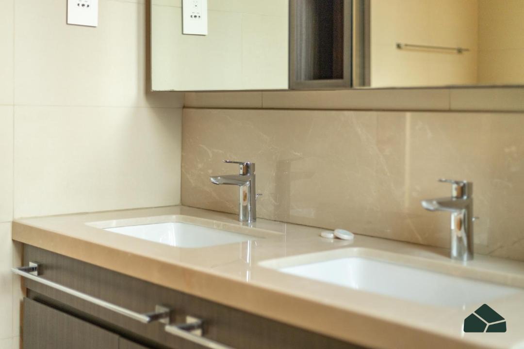 Photo of Bathroom in Bur Dubai