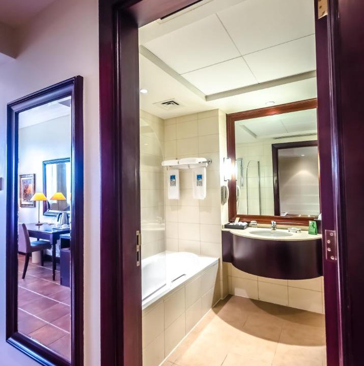 Photo of Bathroom in Arabian Ranches