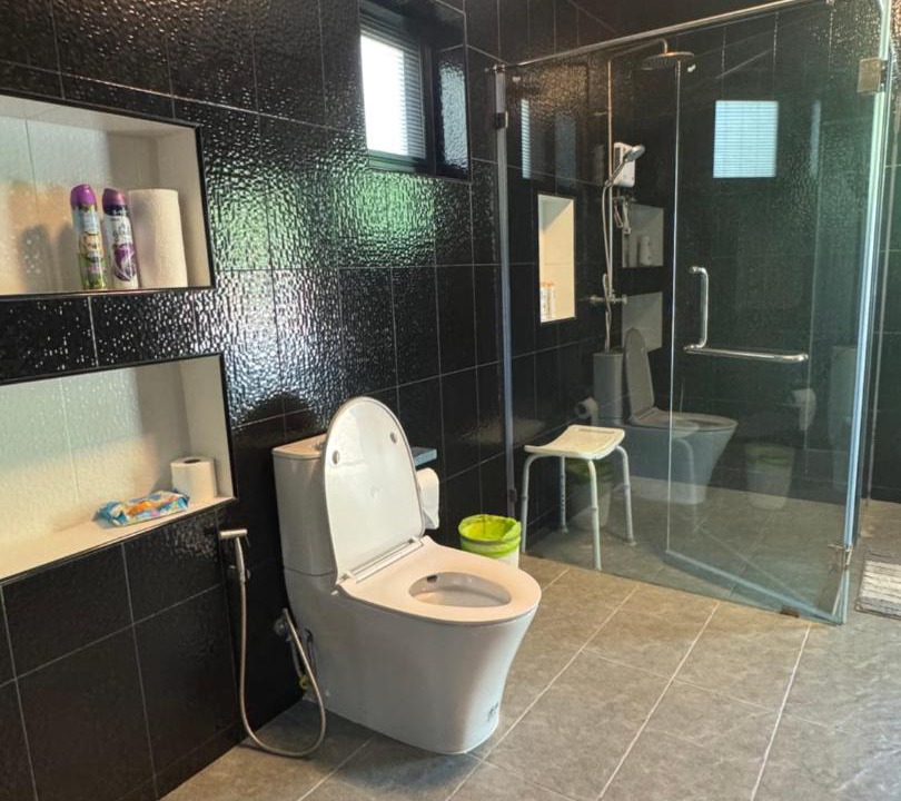 Photo of Bathroom in Sam Roi Yot