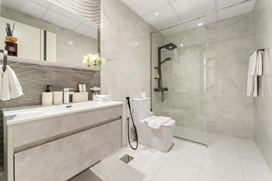 Photo of Bathroom in Discovery Gardens
