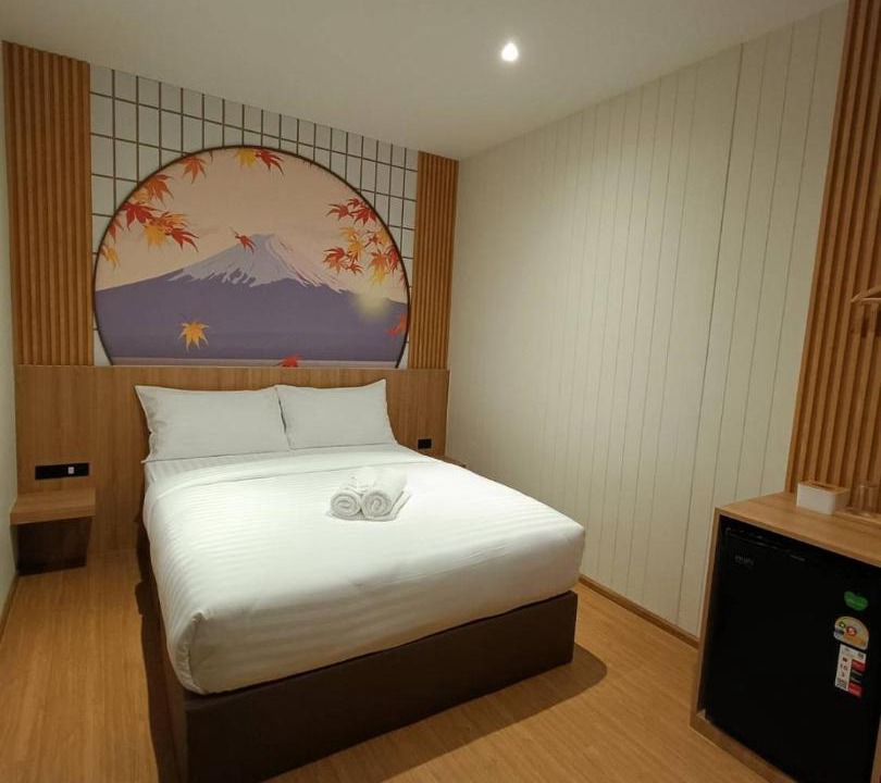 Photo of Bedroom in Khanna Yao