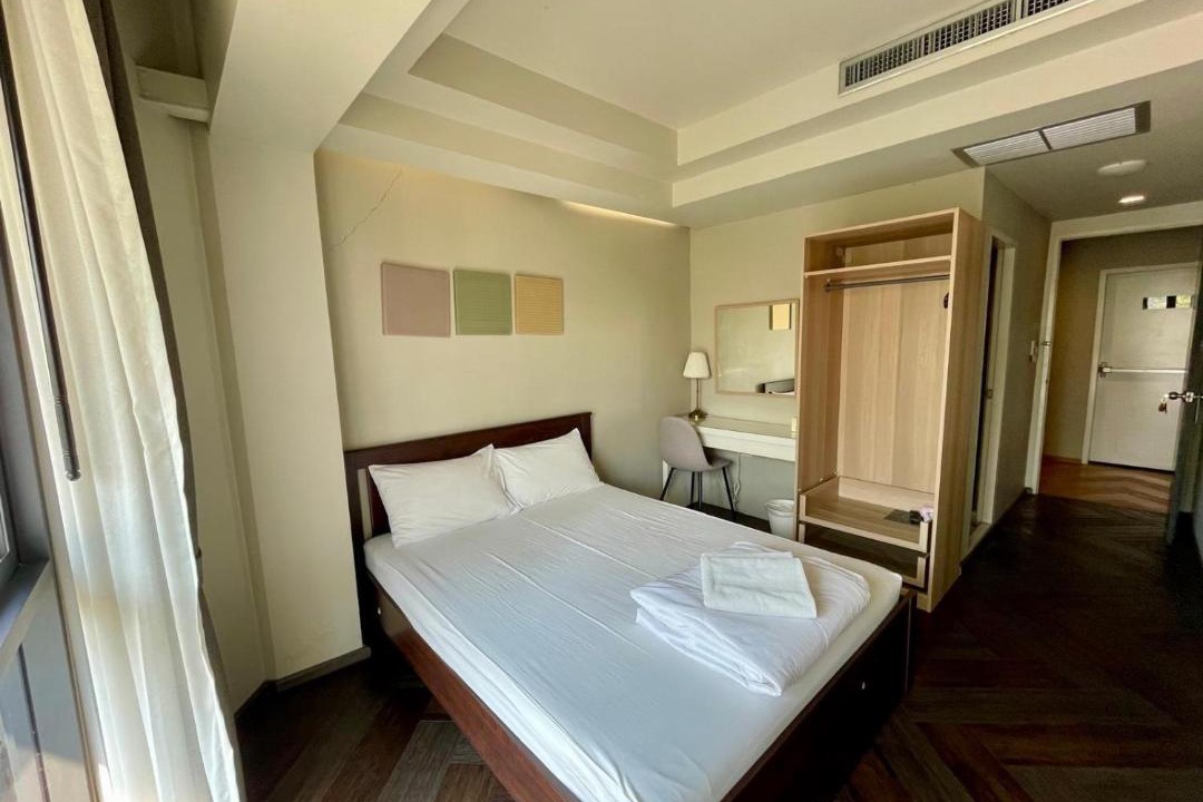 Photo of Bedroom in Thanon Phetchaburi