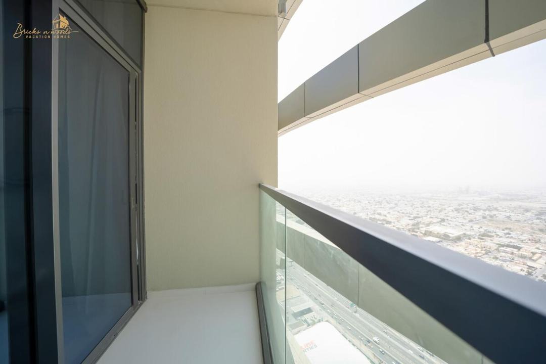 Photo of Others in Sheikh Zayed Road