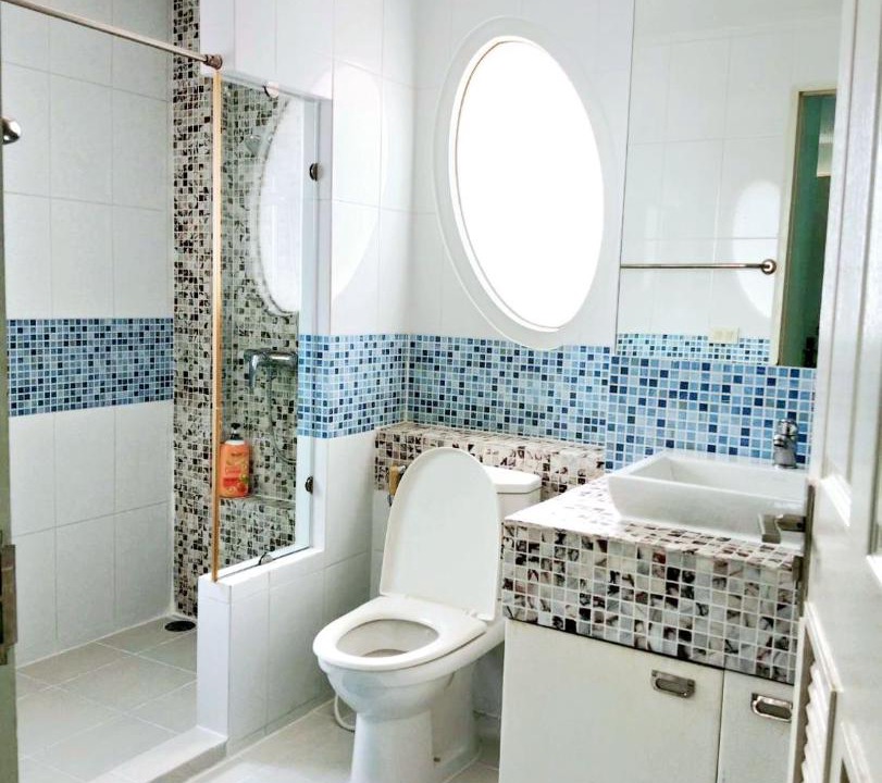 Photo of Bathroom in Ban Bang Saen