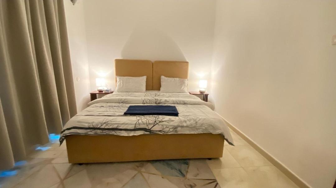 Photo of Bedroom in Mirdif