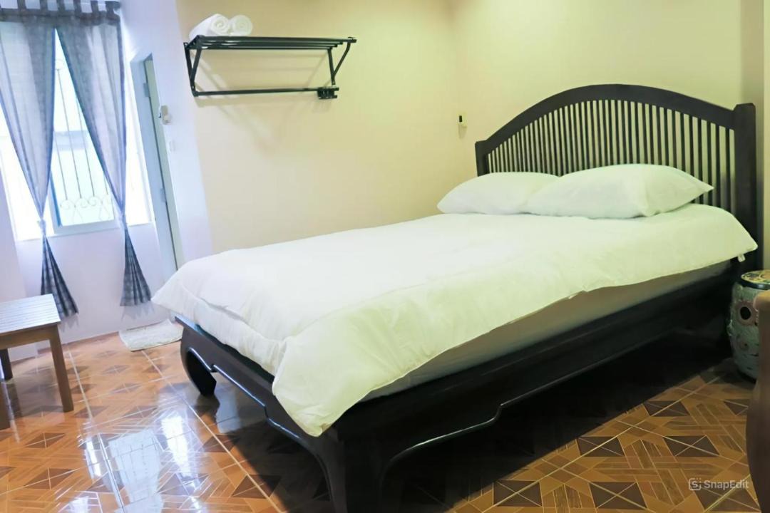Photo of Bedroom in Wang Burapha Phirom