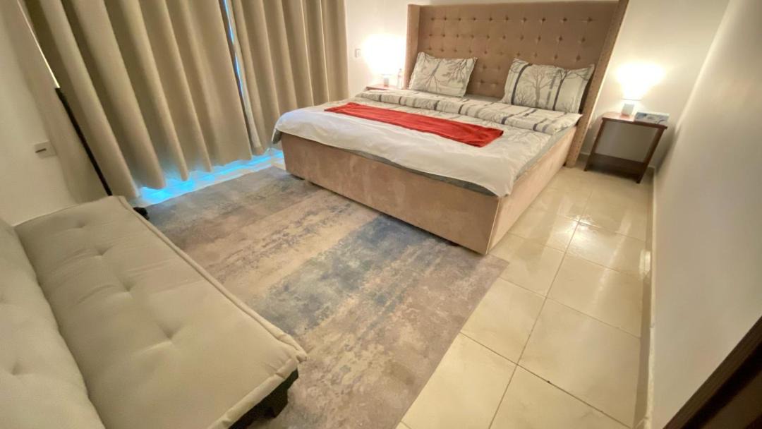 Photo of Bedroom in Mirdif