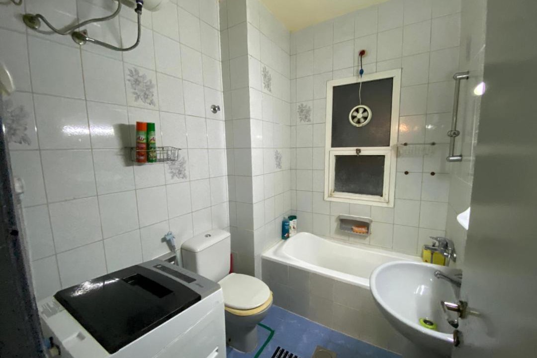Photo of Bathroom in Downtown Dubai