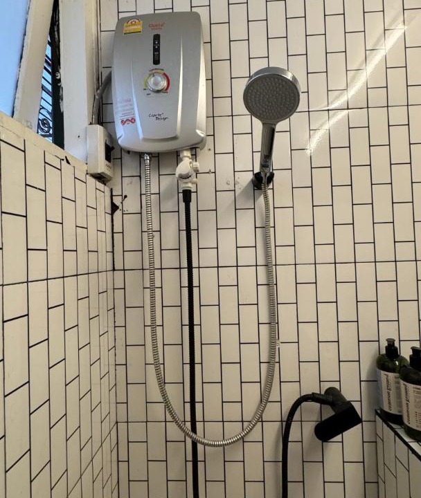 Photo of Bathroom in Ekkamai