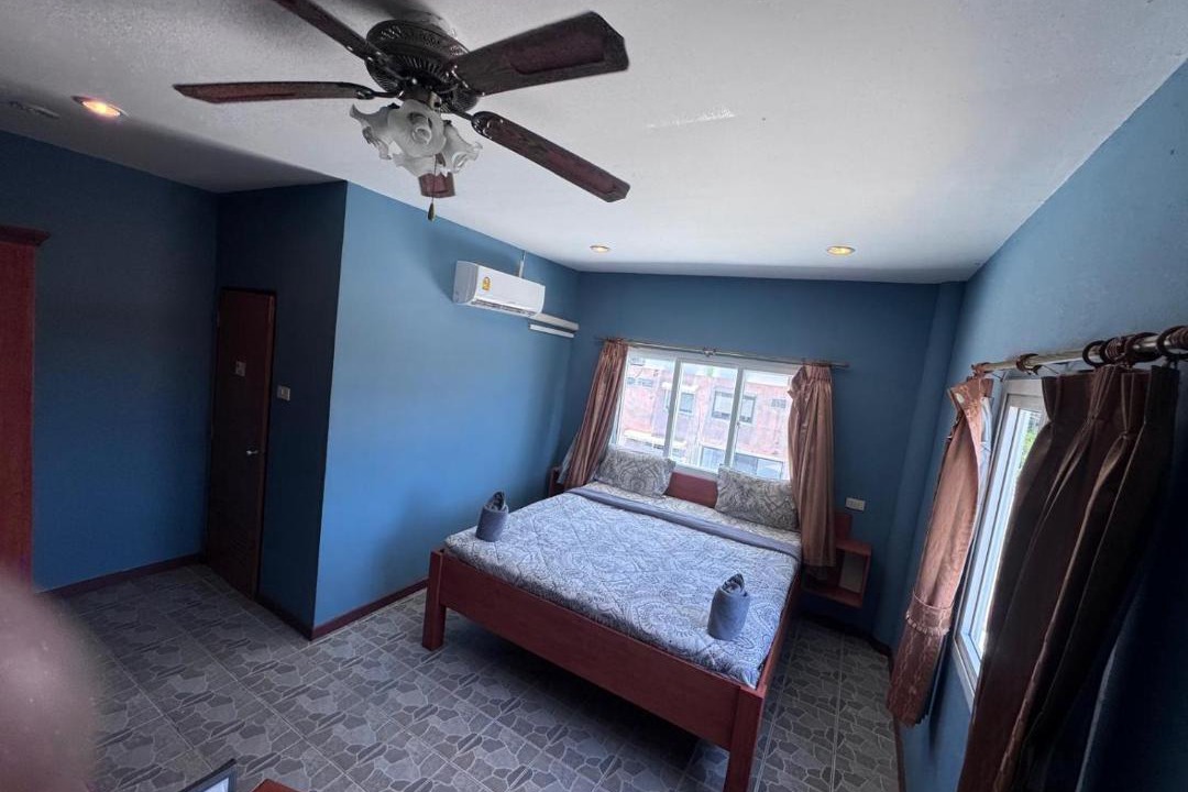 Photo of Bedroom in Thong Sala
