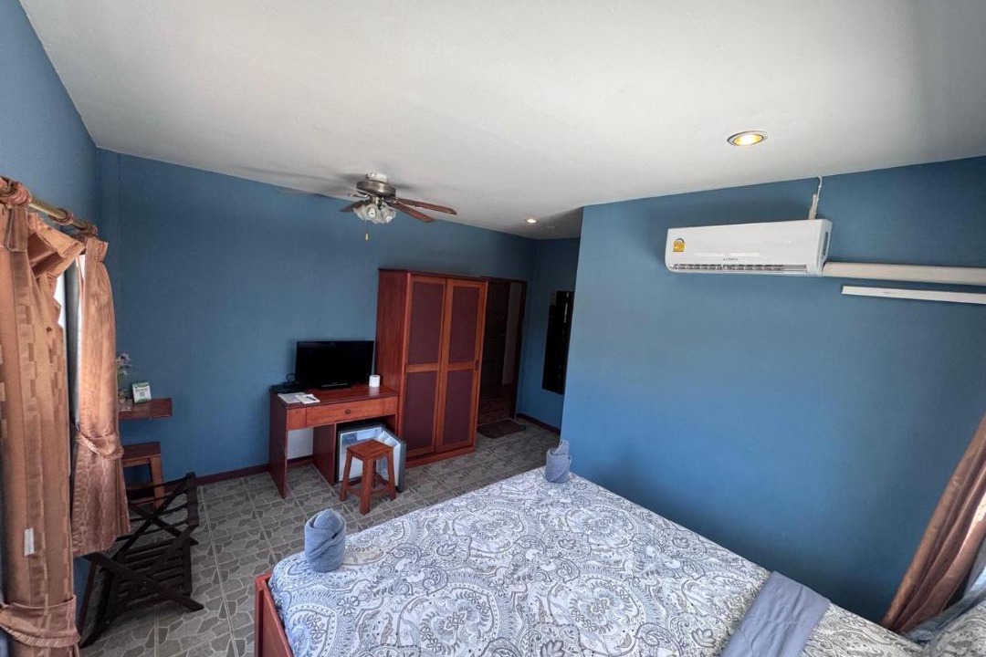 Photo of Bedroom in Thong Sala