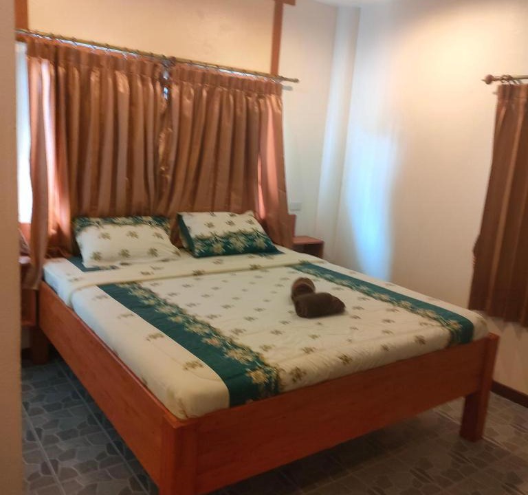 Photo of Bedroom in Thong Sala