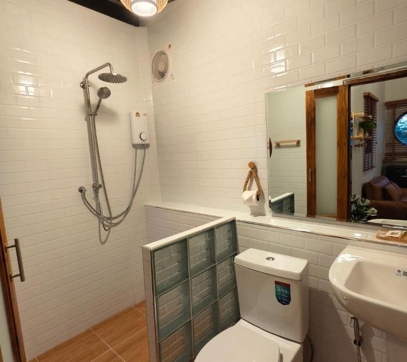 Photo of Bathroom in Nakhon Phanom