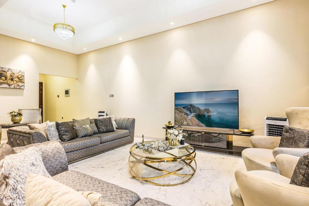 Photo of Livingroom in Discovery Gardens